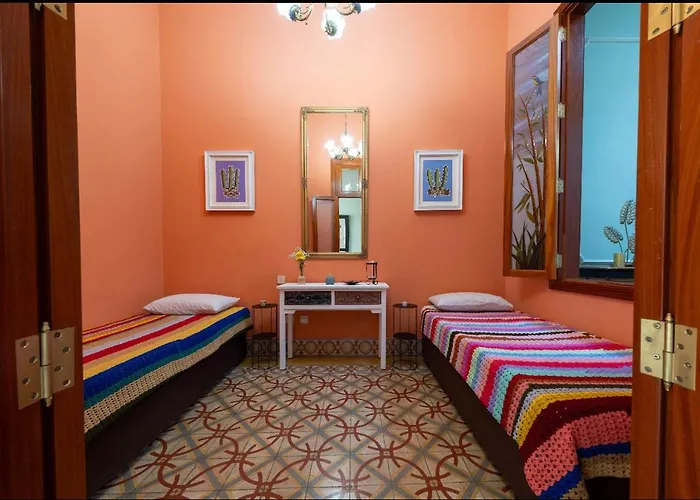 Triana Modernista Holiday home *